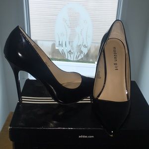 Madden Girl 6.5 Black patent leather heels